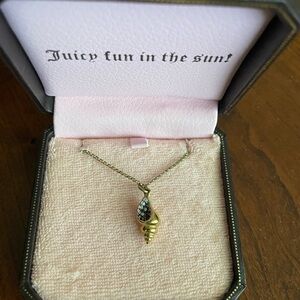 Juicy Couture Gold and Diamonds Shell Pendant Necklace